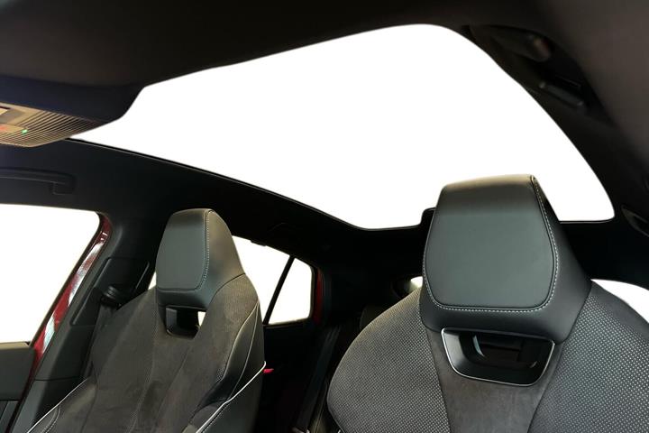 Rød Skoda Enyaq fra 2025