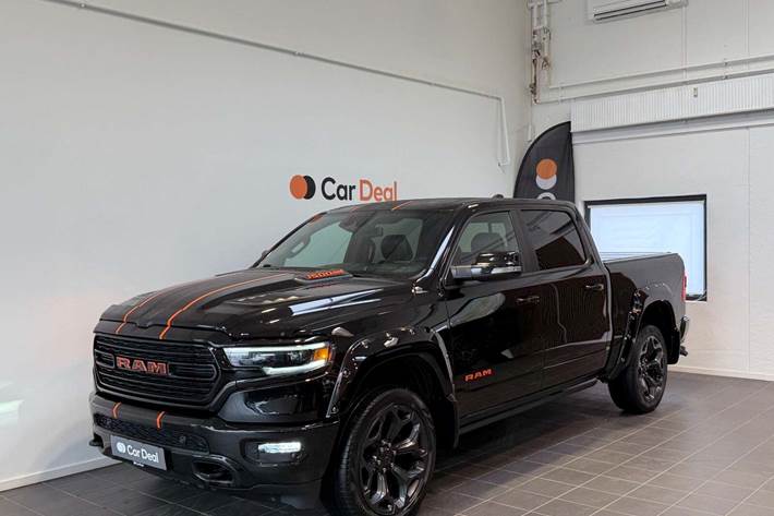 Sort Dodge RAM 1500 fra 2022