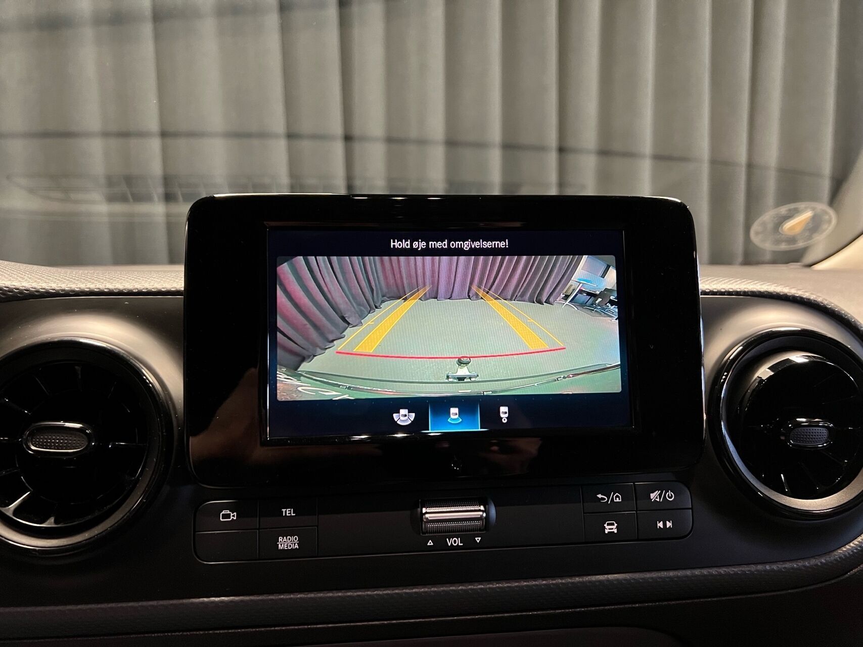 Hvid Mercedes eCitan fra 2023