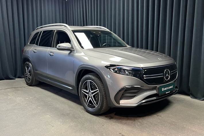 Grå Mercedes EQB 250+ fra 2023 set udefra