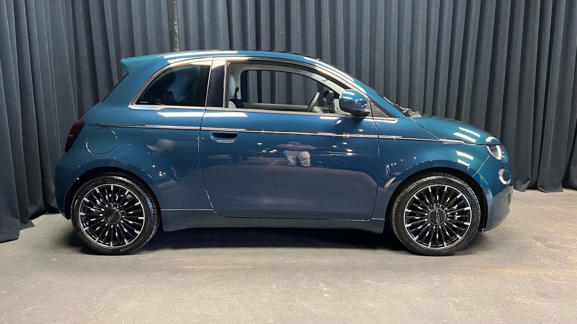 Fiat 500e EL Icon Plus 118HK 3d Aut.