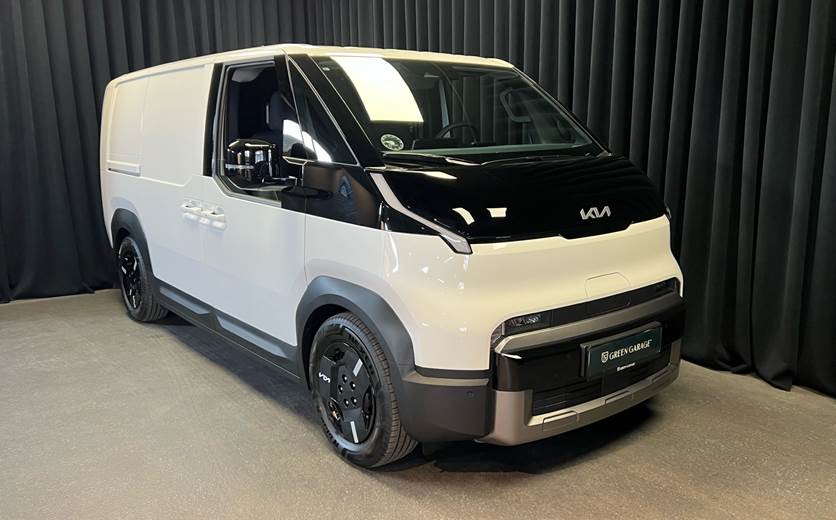 Kia PV5 Cargo L2H1 EL Long Range Work 163HK Van Aut.