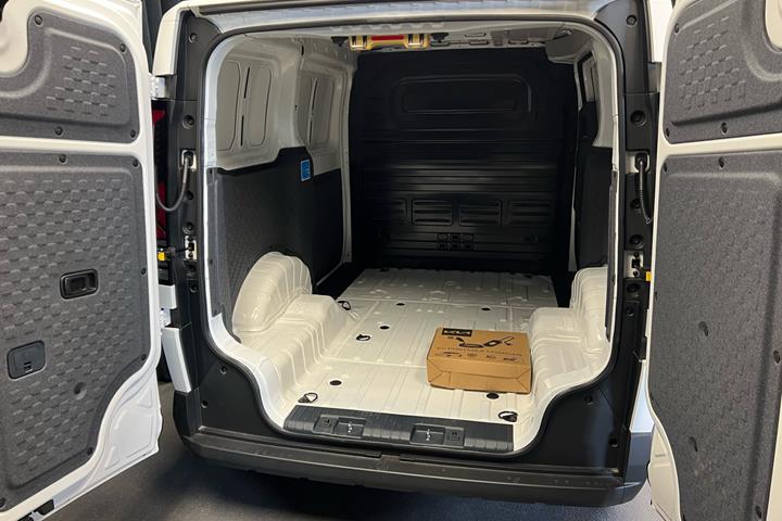 Hvid Kia PV5 Cargo fra 2026