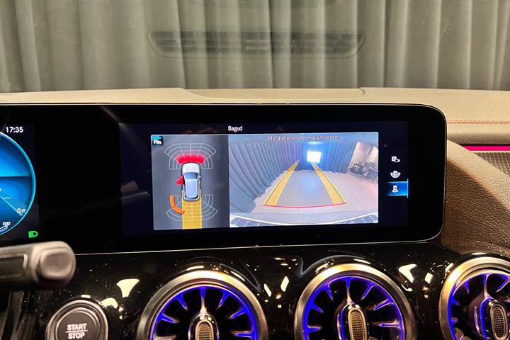 Hvid Mercedes EQA 250 fra 2022