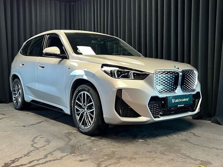 BMW iX1 eDrive20 EL M-Sport 204HK 5d Aut.