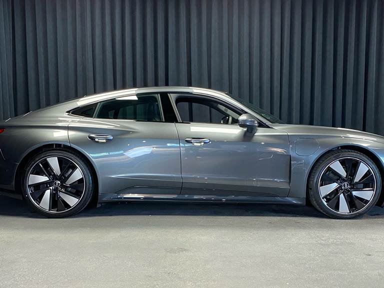 Audi e-tron GT EL Quattro 476HK Aut.
