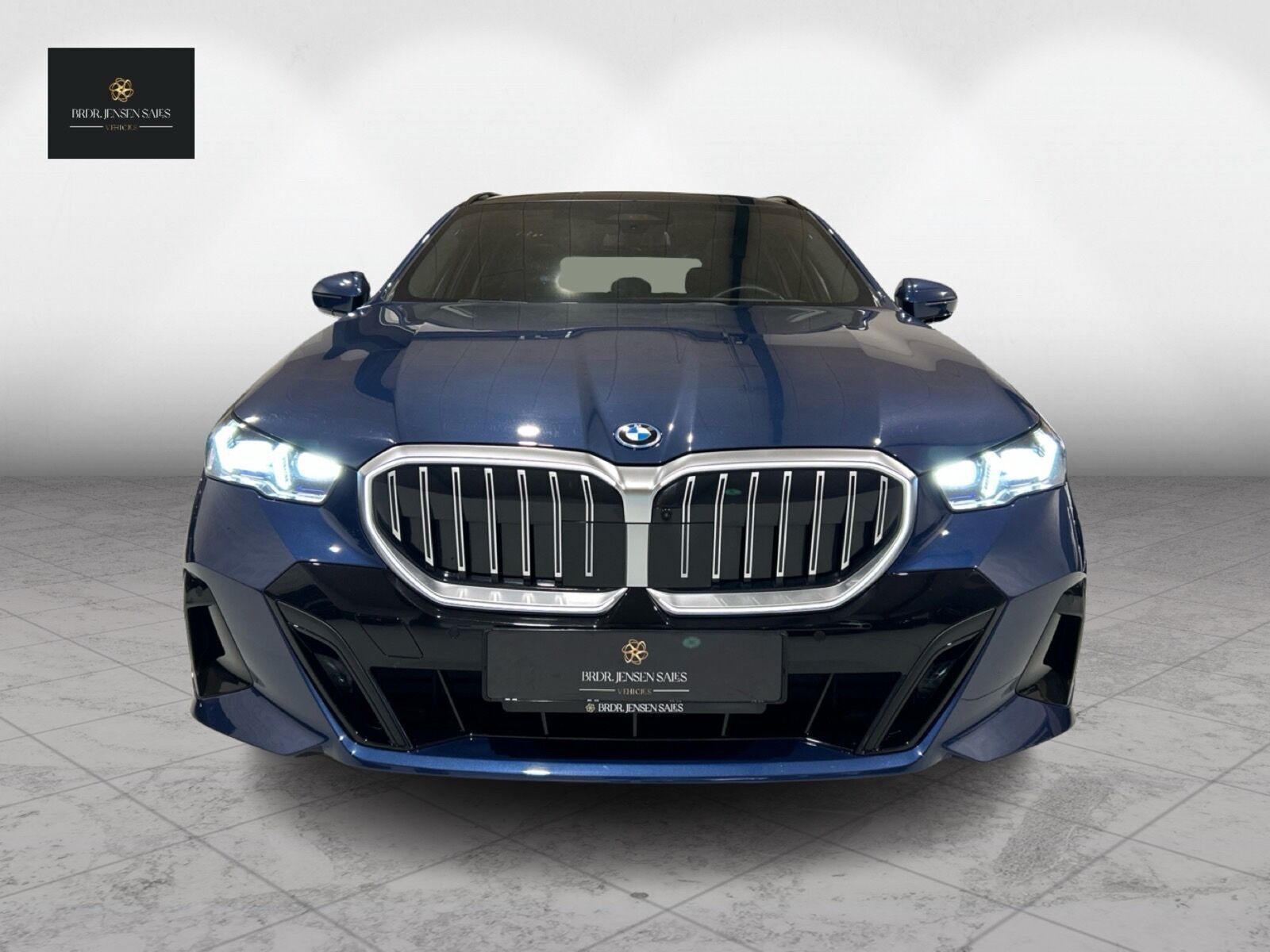 BMW 530e 2,0 Touring Plugin-hybrid M-Sport Steptronic 299HK Stc 8g Aut.