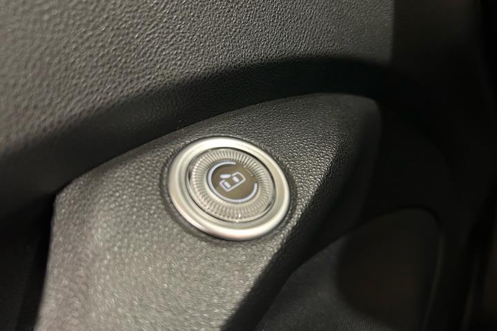 Hvid Fiat 500e fra 2023