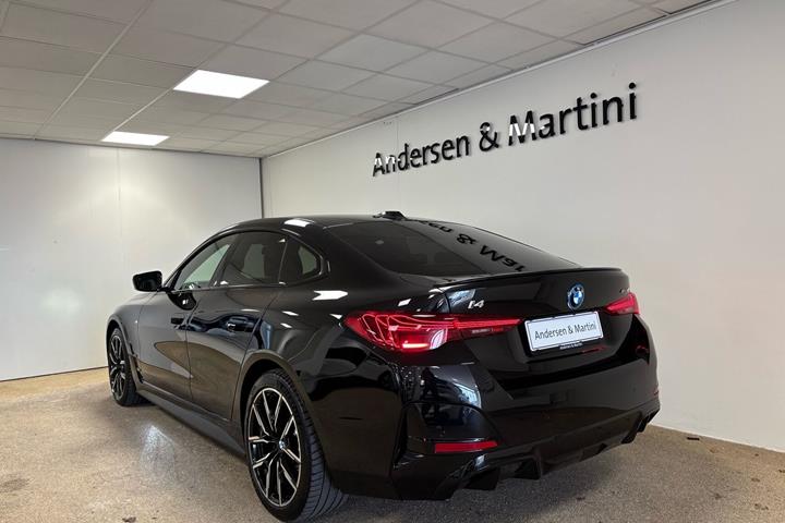 Sort BMW i4 fra 2025