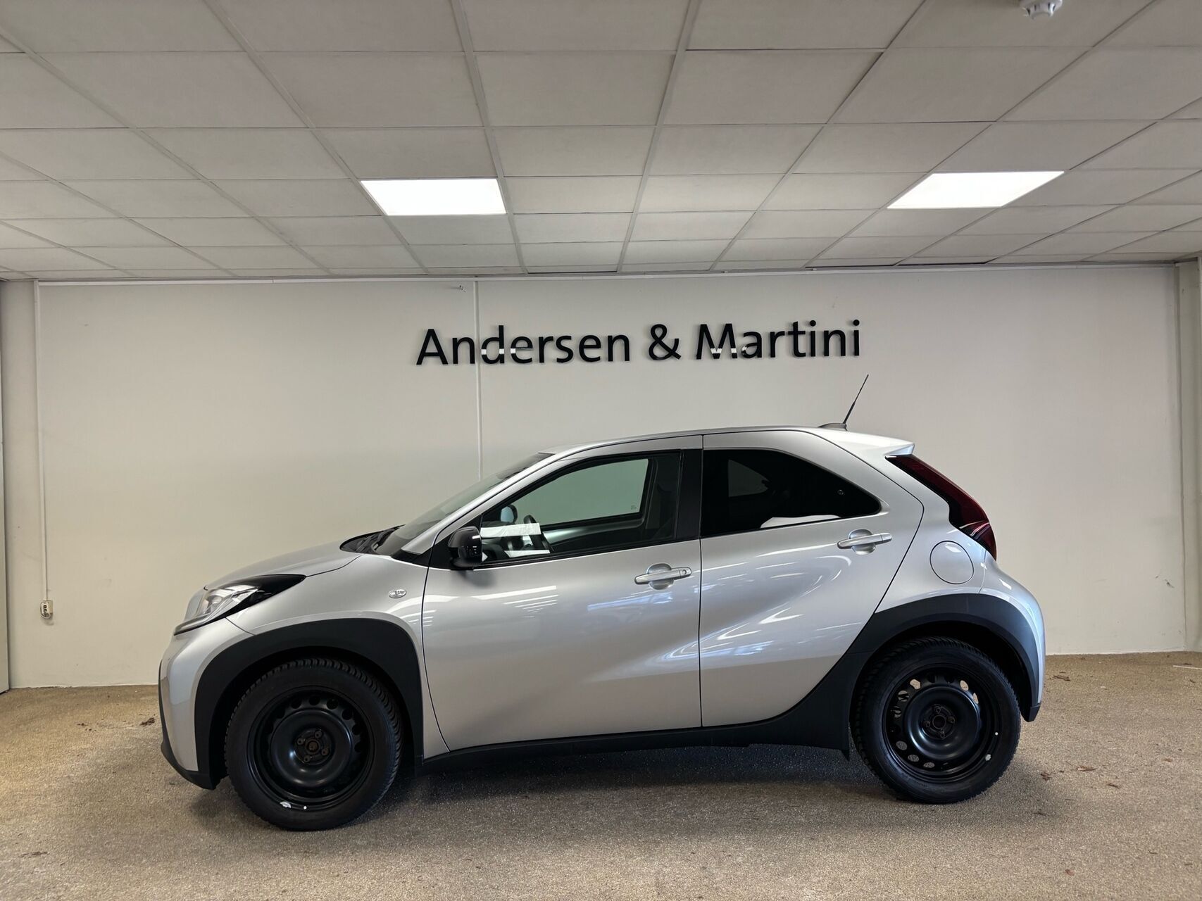 Toyota Aygo X 1,0 VVT-I Active 72HK 5d