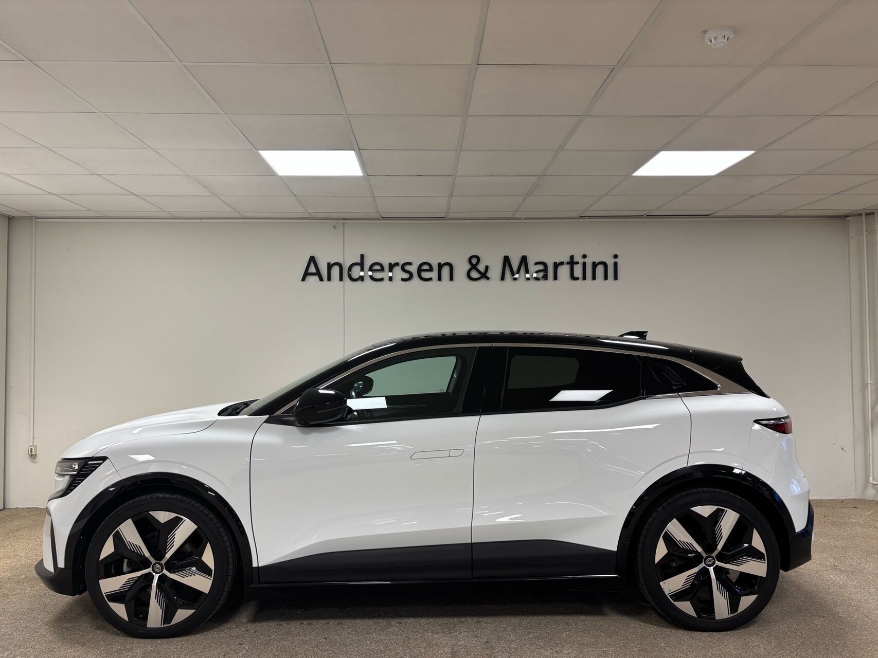 Renault Mégane E-TECH Techno 220HK 5d Aut.