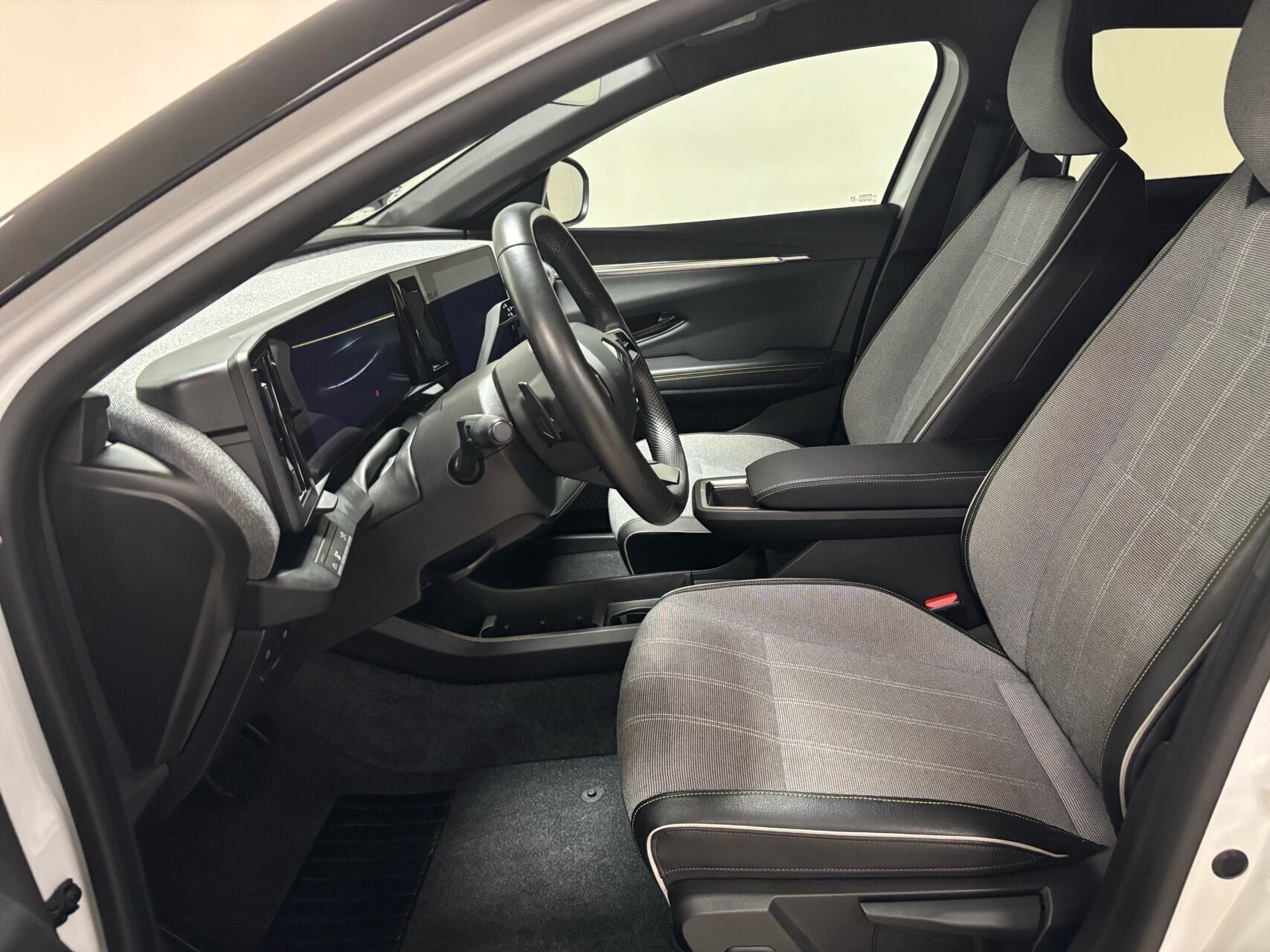 Renault Mégane E-TECH Techno 220HK 5d Aut.