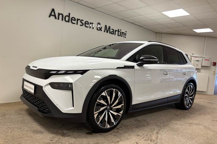 Hvid Skoda Elroq fra 2026 set udefra