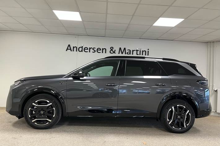 Grå Peugeot e-5008 fra 2025