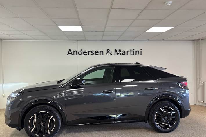 Grå Peugeot e-3008 fra 2025