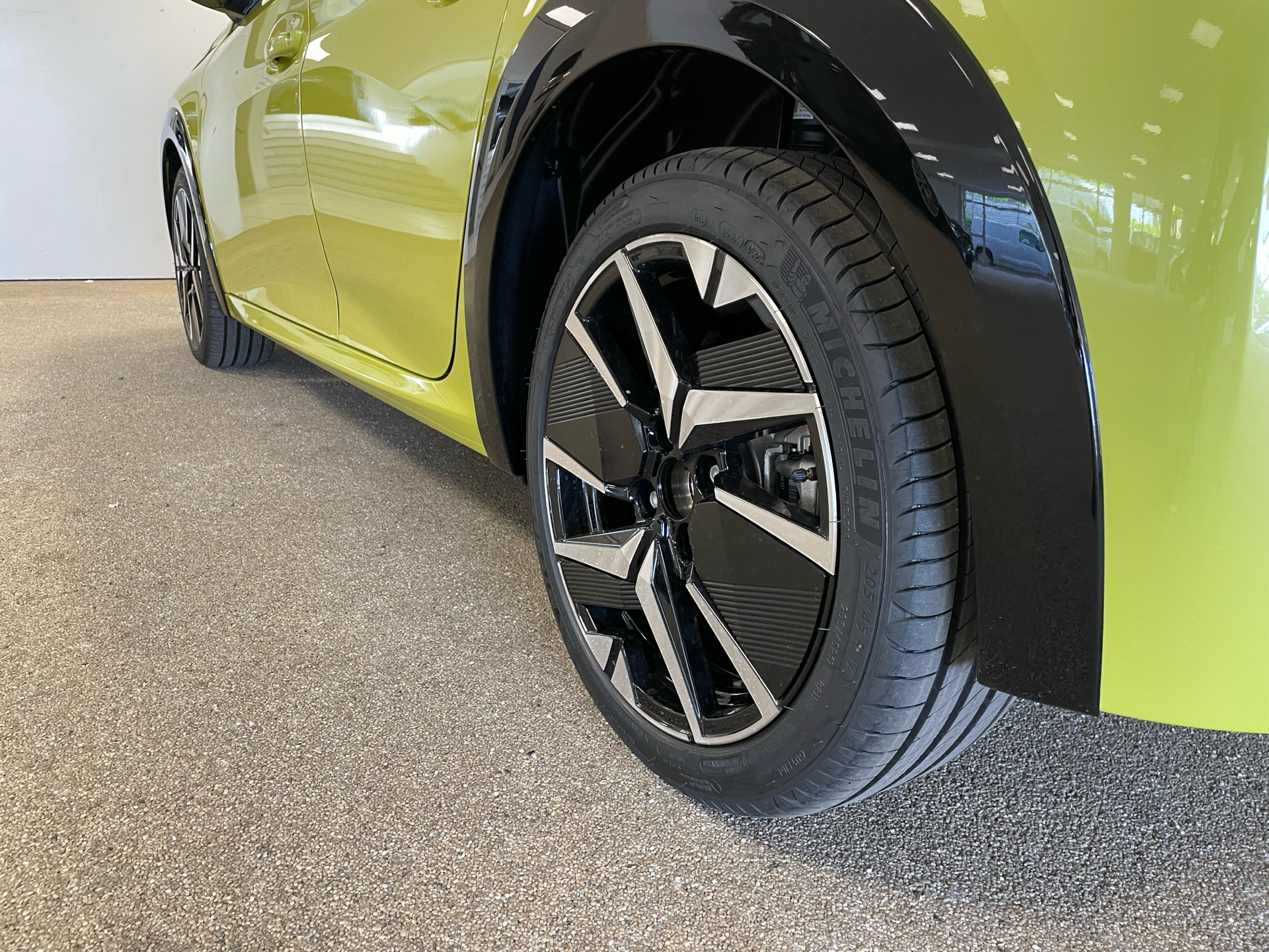 Peugeot e-208 EL GT 156HK 5d Aut.