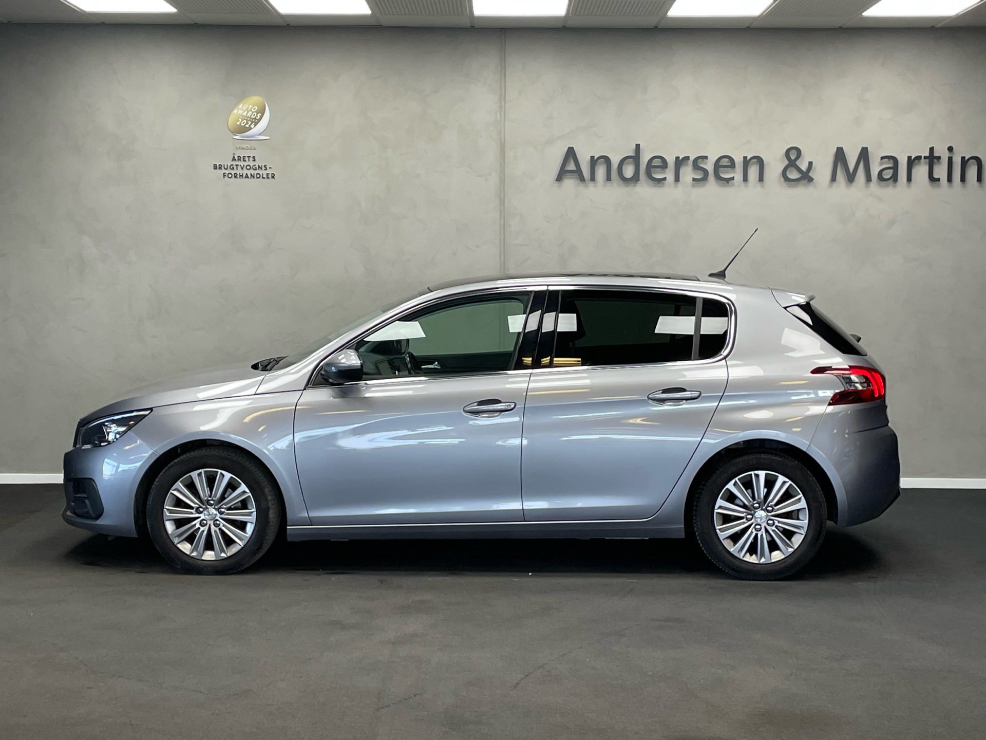 Peugeot 308 1,5 BlueHDi Allure+ 130HK 5d 6g
