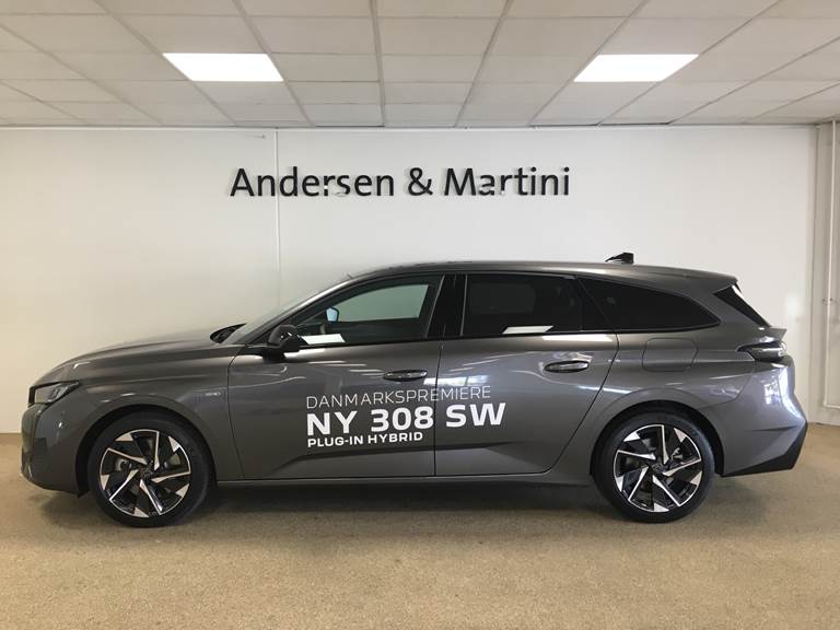 Peugeot 308 1,6 SW Plugin-hybrid First Selection EAT8 180HK Stc 8g Aut.