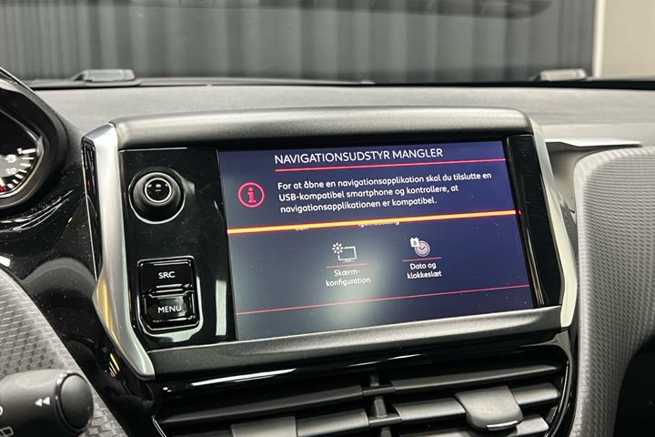 Rød Peugeot 2008 fra 2019