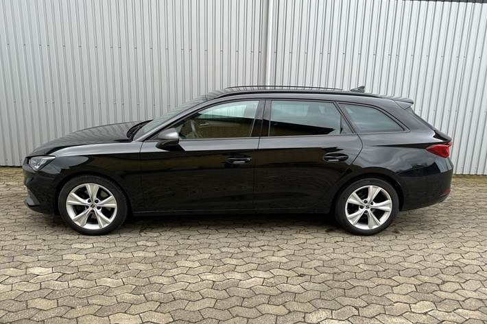 Sort Seat Leon fra 2021