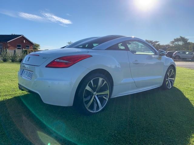 Peugeot RCZ