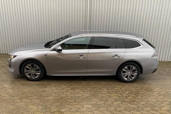 Grå Peugeot 508 fra 2020