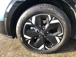 Blå Kia Niro EV fra 2025