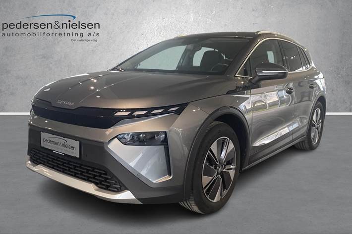 Sølv Skoda Elroq fra 2025 set udefra