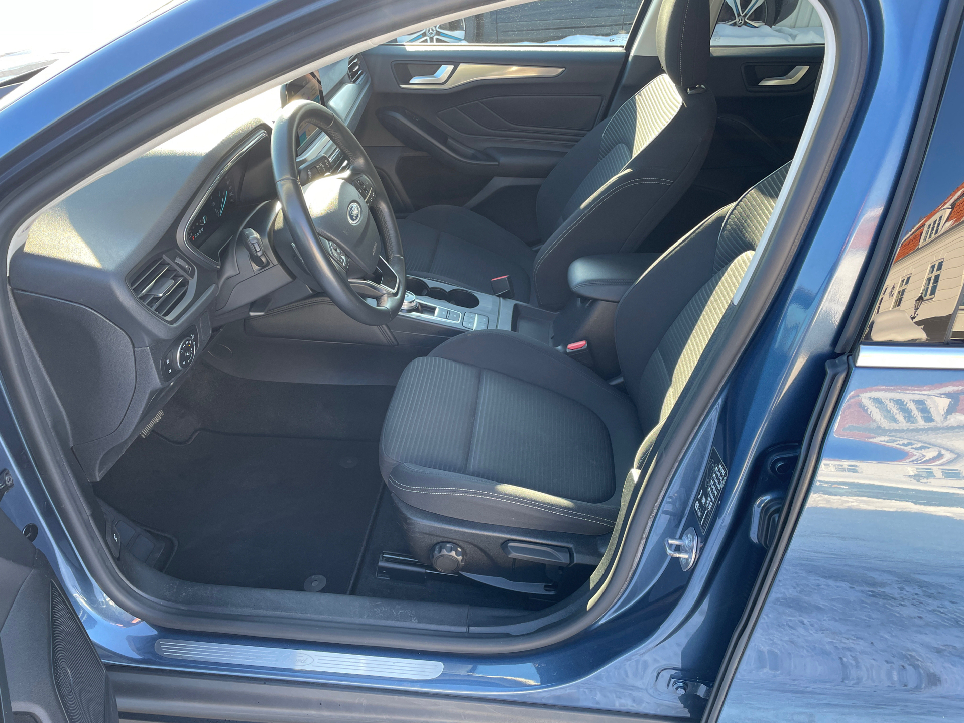 Blå Ford Focus fra 2019