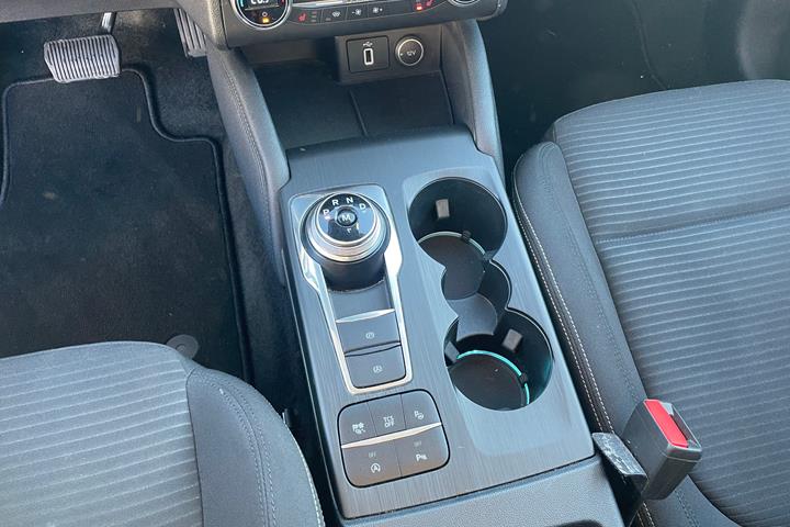 Blå Ford Focus fra 2019