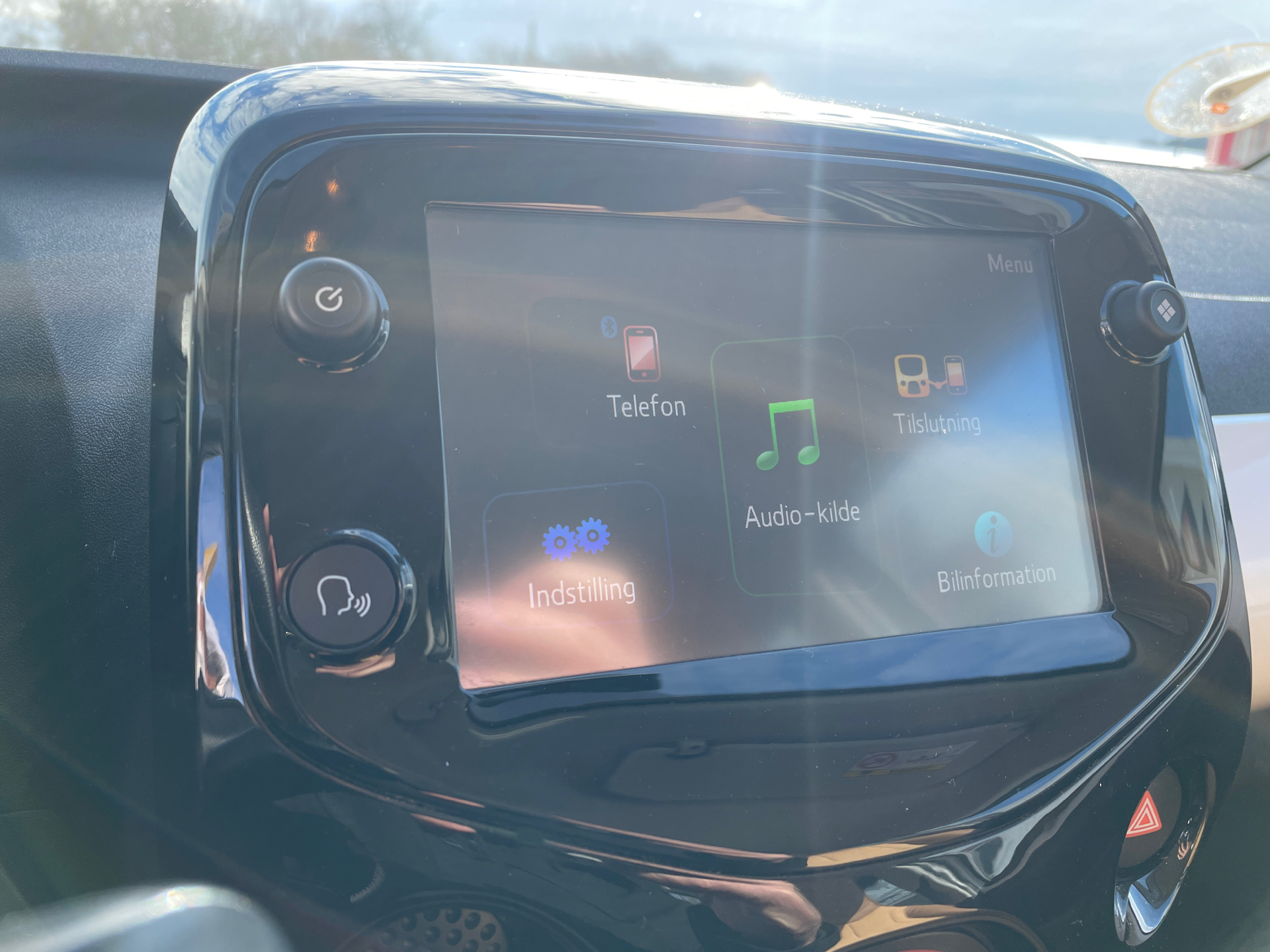 Hvid Toyota Aygo fra 2014