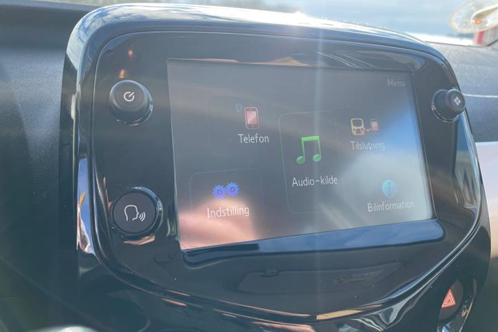 Hvid Toyota Aygo fra 2014