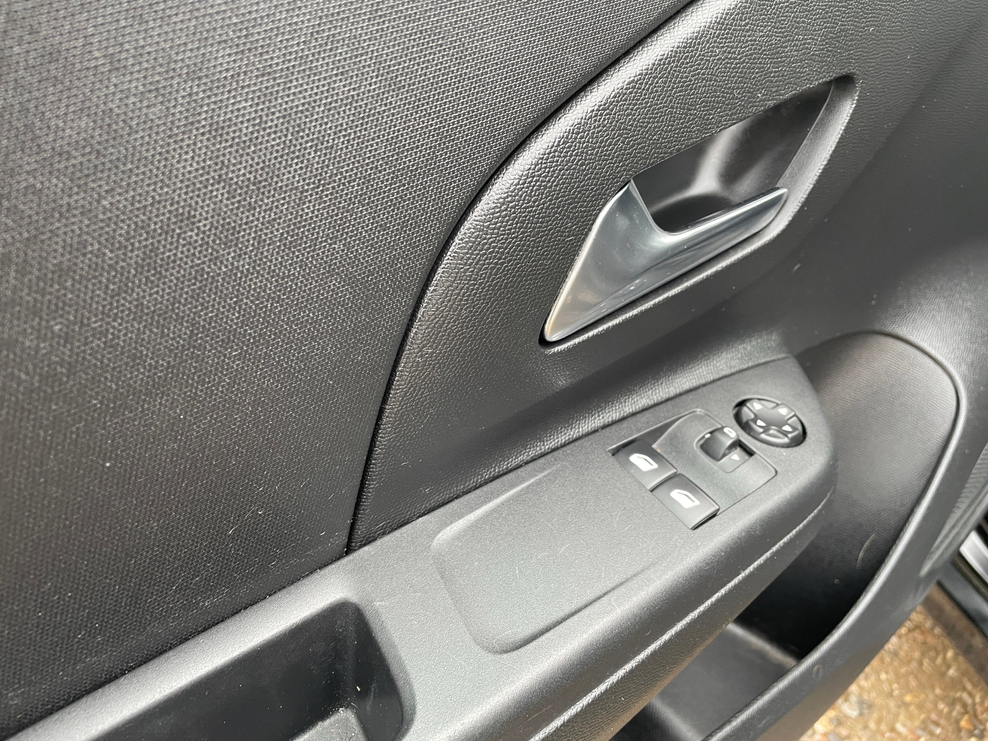Sort Opel Corsa fra 2020