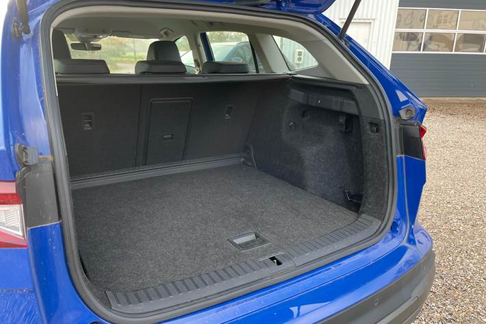 Blå Skoda Enyaq fra 2021