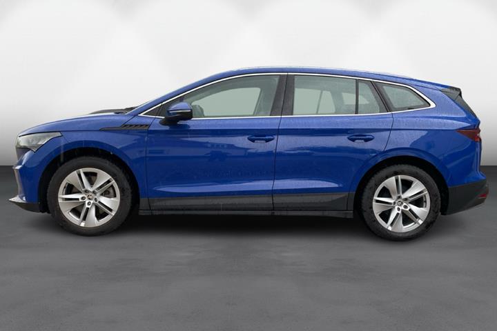 Blå Skoda Enyaq iV fra 2021