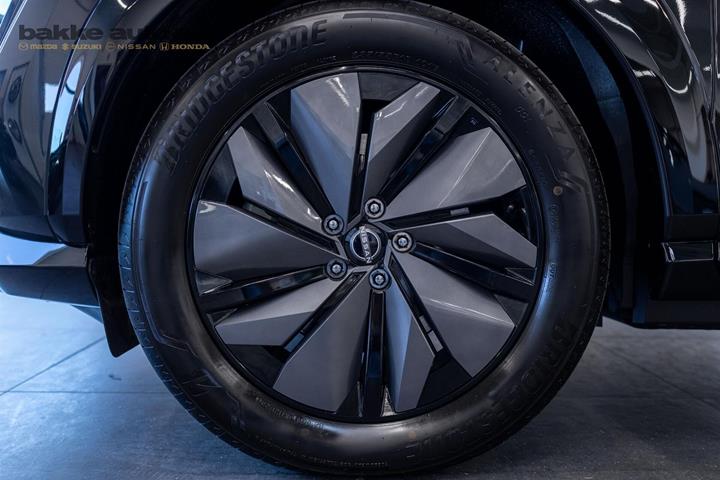 Sort Nissan Ariya fra 2025