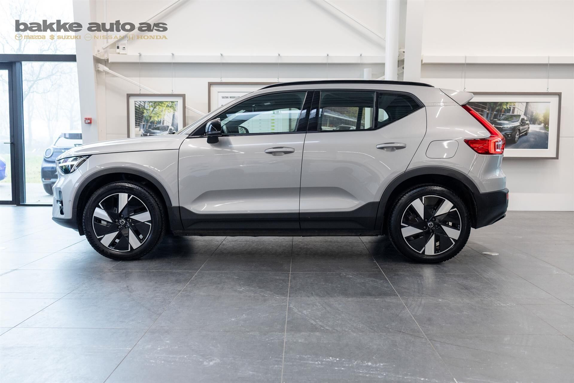 Volvo XC40 Recharge Extended Range Ultimate 252HK 5d Aut.