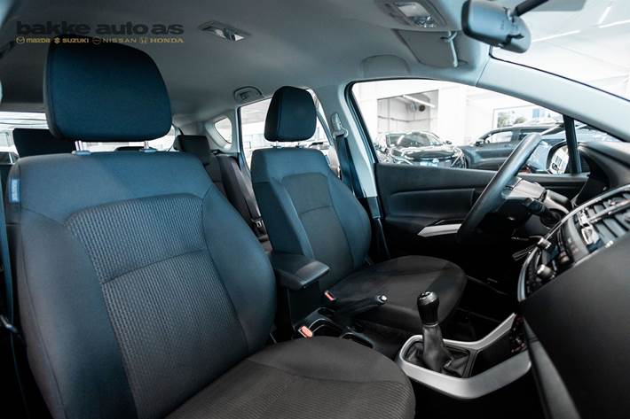 Sort Suzuki S-Cross fra 2018