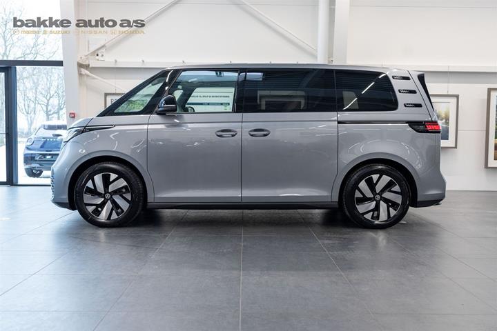 Sølv VW ID.Buzz fra 2023