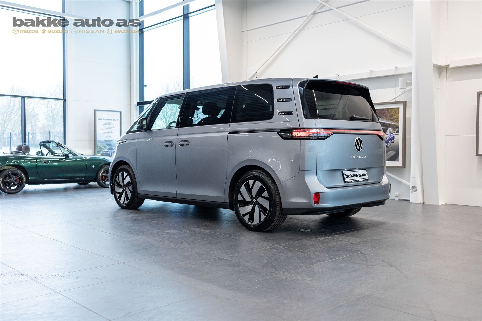 Sølv VW ID.Buzz fra 2023