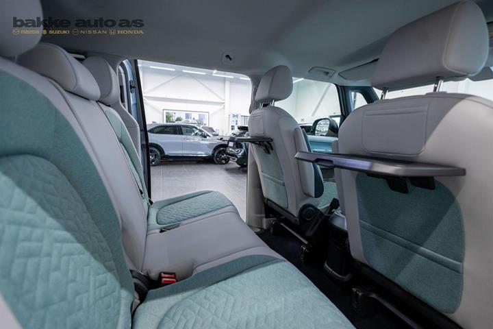 Sølv VW ID.Buzz fra 2023