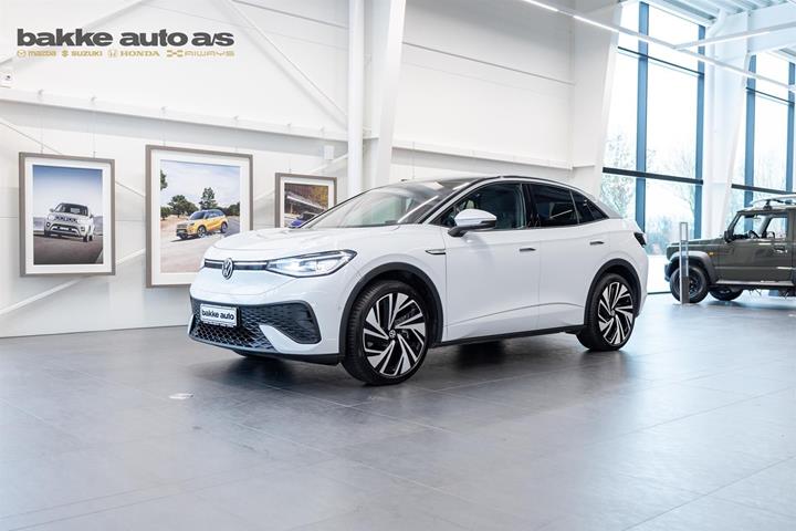 Hvid VW ID.5 fra 2024 set udefra