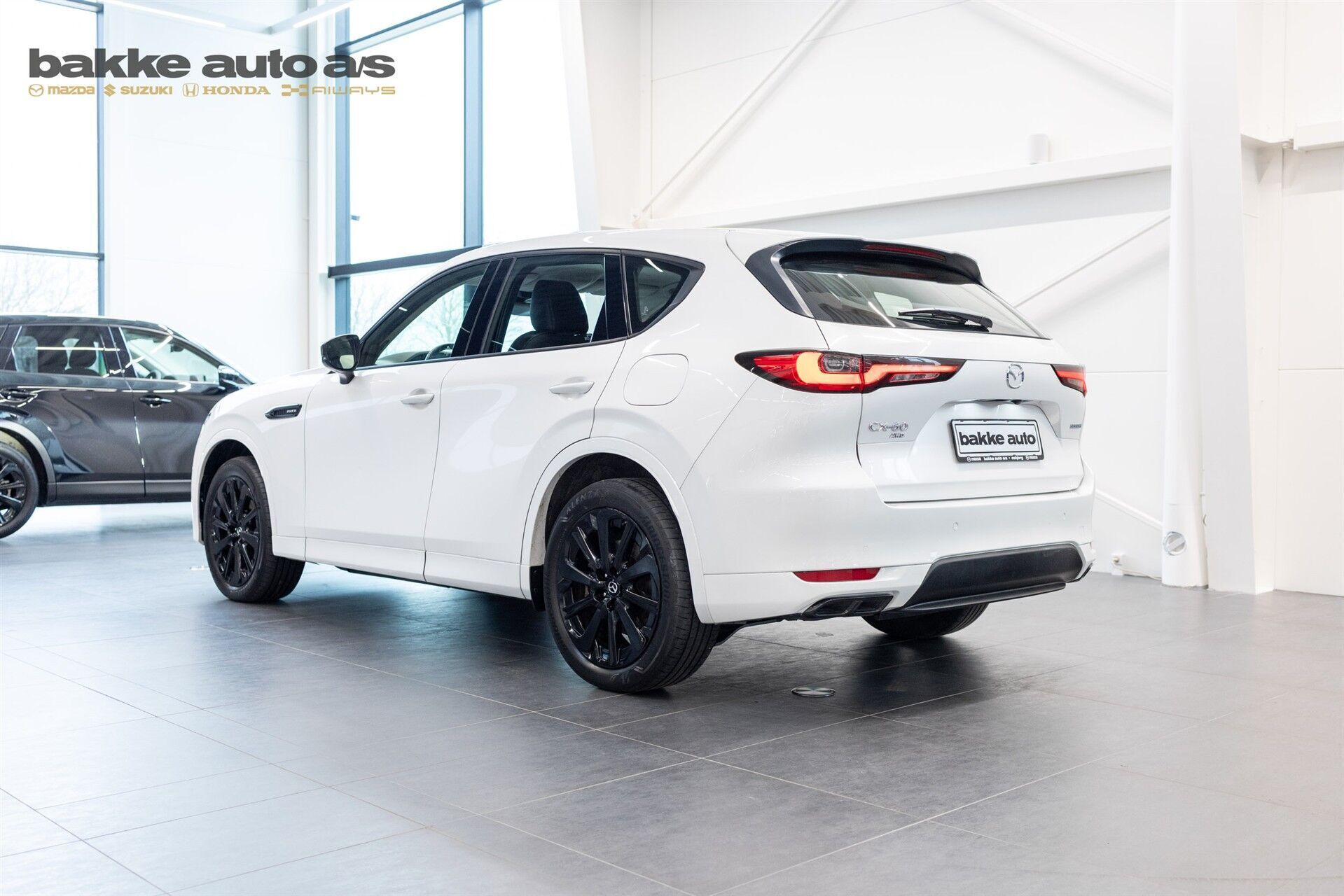 Hvid Mazda CX-60 fra 2022