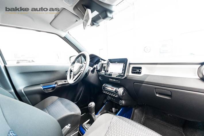 Sølv Suzuki Ignis fra 2023