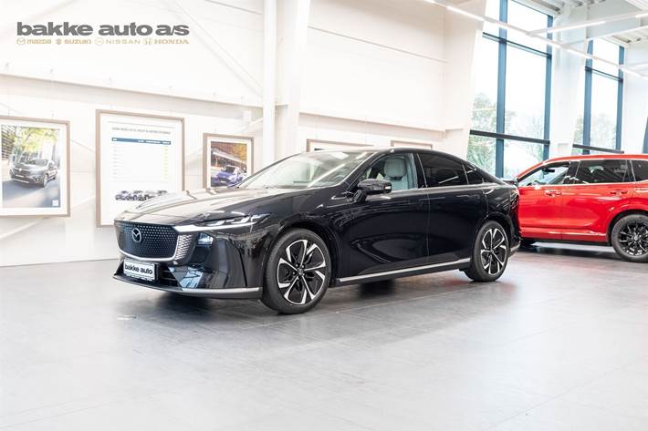 Sort Mazda 6e fra 2025