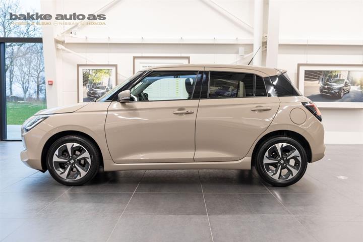 Hvid Suzuki Swift fra 2024