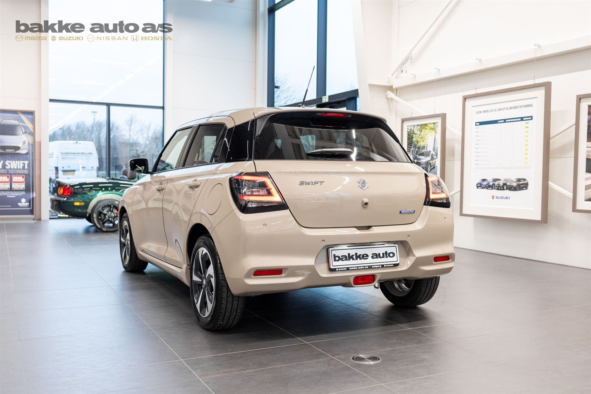 Hvid Suzuki Swift fra 2024