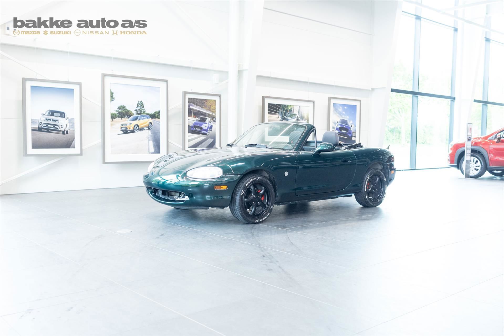 Mazda MX-5 1,6 110HK Cabr.