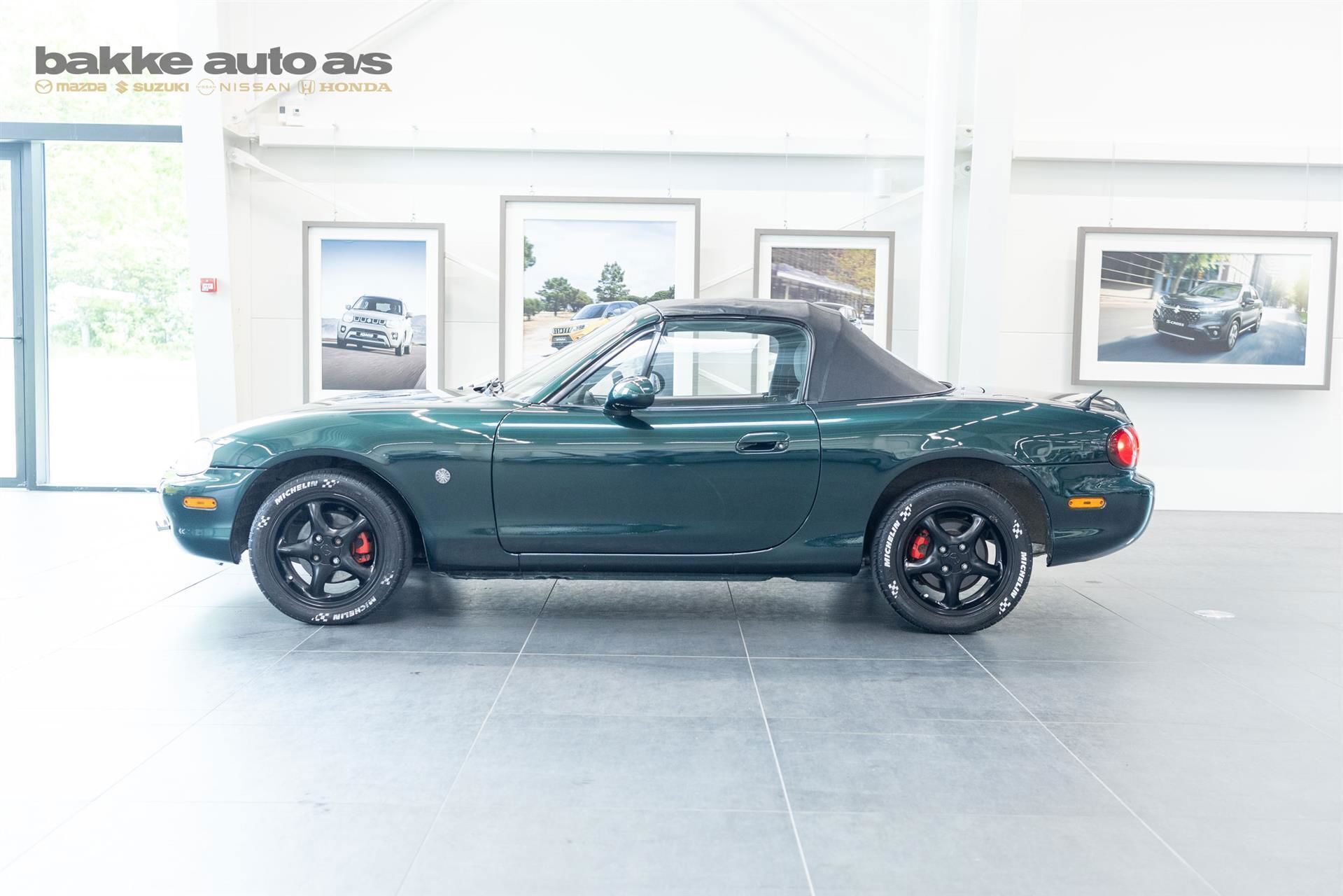 Mazda MX-5 1,6 110HK Cabr.