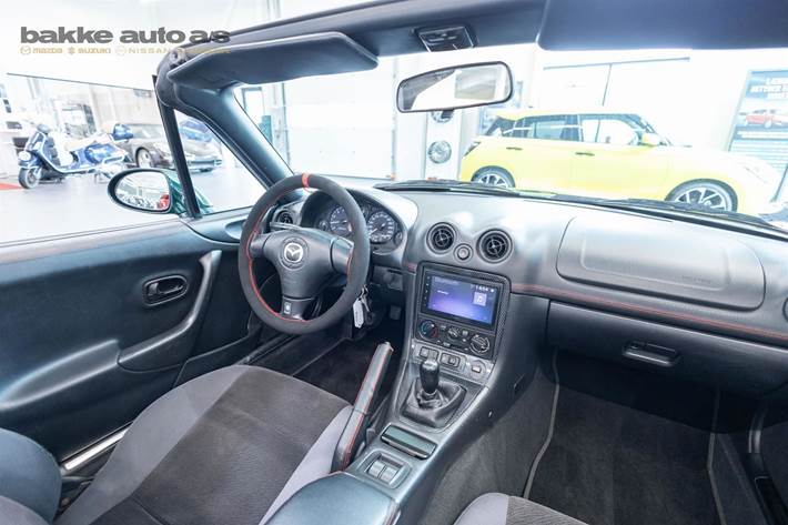 undefined Mazda MX-5 fra 2000